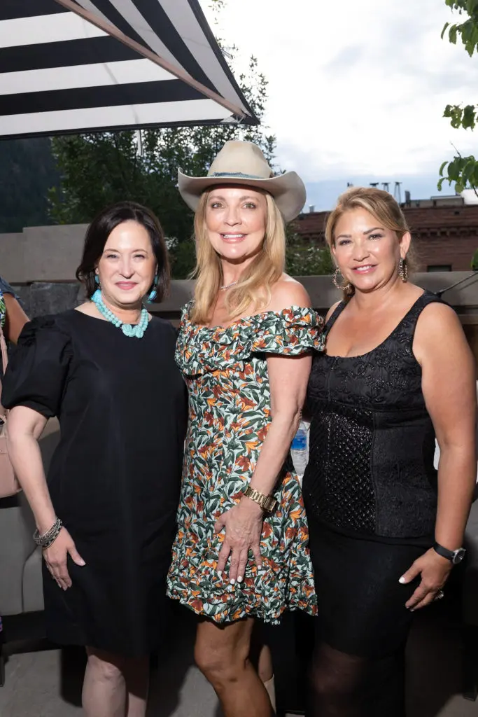 Anne Neeson, Melissa Juneau, Leticia Trauber at the Memorial Hermann Aspen celebration of leading supporters of the Memorial Hermann Foundation. (Photo by Daniel Ortiz)