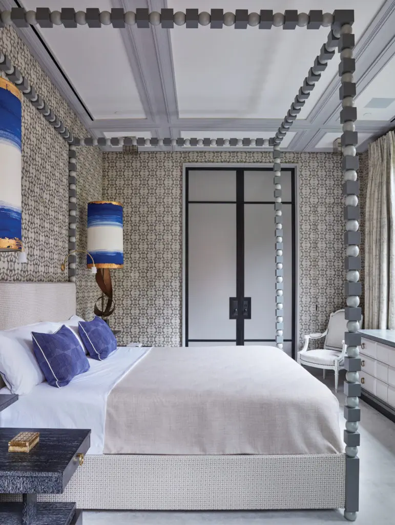 In an Upper East Side townhouse, Jean-Louis blends archetypes of an emblematic townhouse with a neo-industrial look. Custom-designed Jean-Louis Deniot  lacquered wood bed; canopy and headboard covered in Brochier. Nightstands by T.H. Robsjohn-Gibbings. Pair of brutalist lamps by Harry Balmer, lampshades by Anne Sokolsky. Curtains in Lelièvre and Création Baumann
