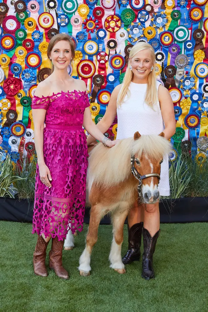 Leslie Rousseau, Katherine Wyker with Equest mini ambassador Dare (Photo by Nate Rehlander)