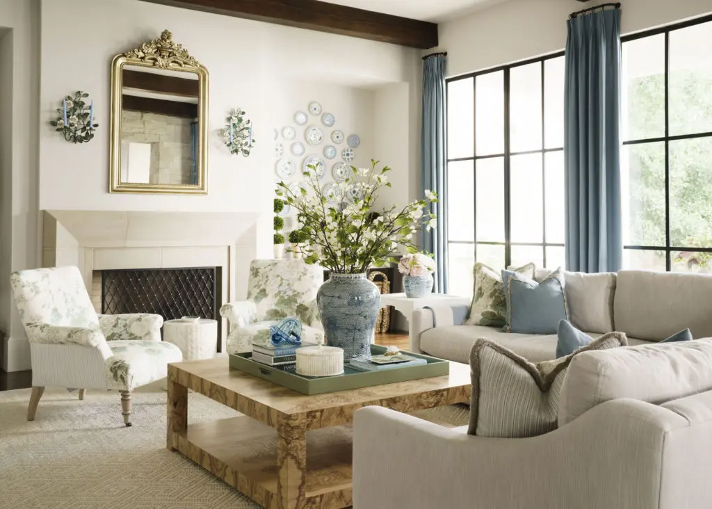 The Houston couple tapped New York based interior designer Jennifer Hunter to re-imagine their West University home. (Photo by Jack Thompson)
