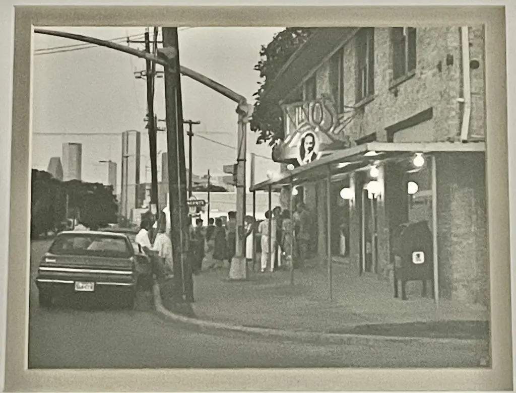 A vintage photo circa 1977 of the original facade of Nino's on West Dallas. (Courtesy of the Mandola Family)