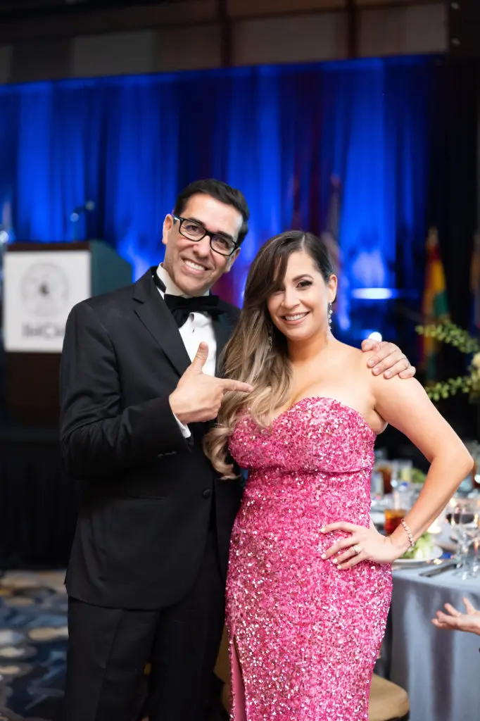 Gala chair Marcelo Saenz, honoree Nina Altuve at the Institute of Hispanic Culture 'Viva!' gala (Photo by Daniel Ortiz)