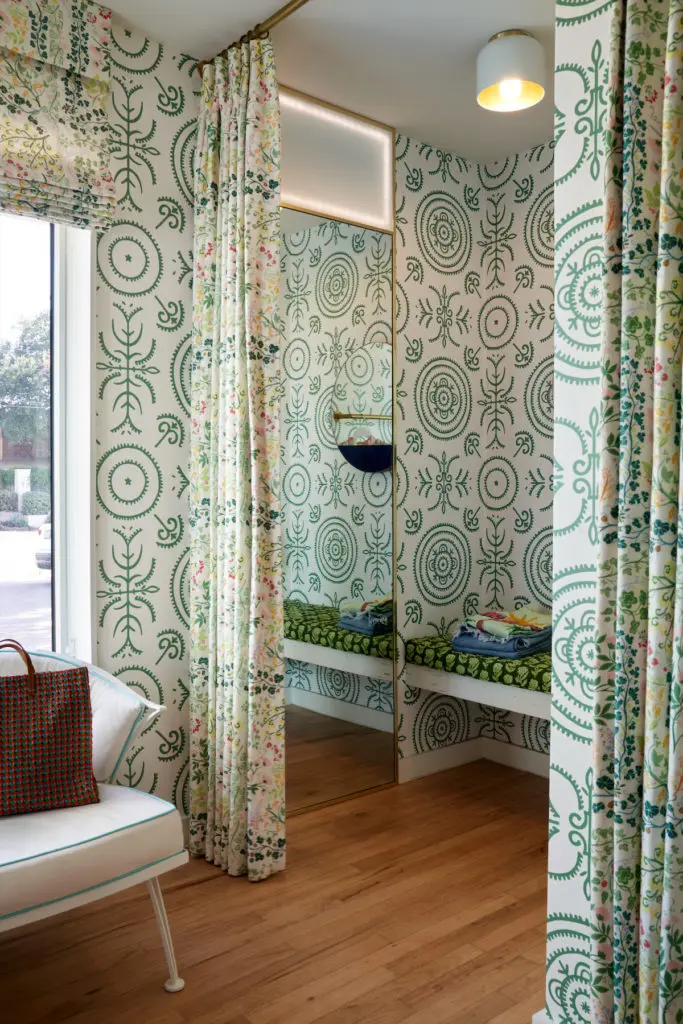 Dressing rooms in Clover.  (Photo by Pär Bengtsson)