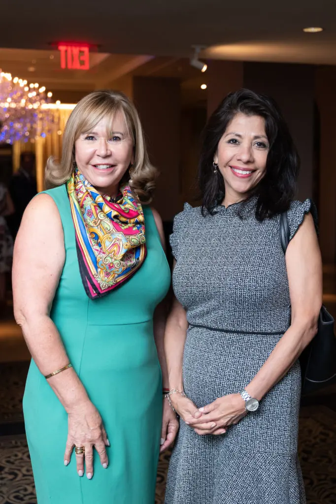 Cyndy Garza Roberts, Gloria Zenteno at the El Centro de Corazón luncheon (Photo by Daniel Ortiz)
