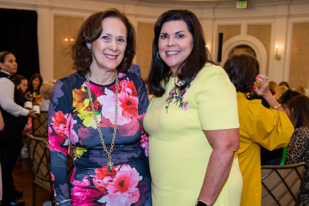 Franelle Rogers, Lesha Elsenbrook at the Italian Cultural & Community Center Luncheon at River Oaks Country Club  (Photo by Michelle Watson)