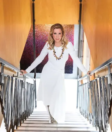 Laura Rathe Fine Art to Showcase an International Art Star’s Work In Houston and Dallas
