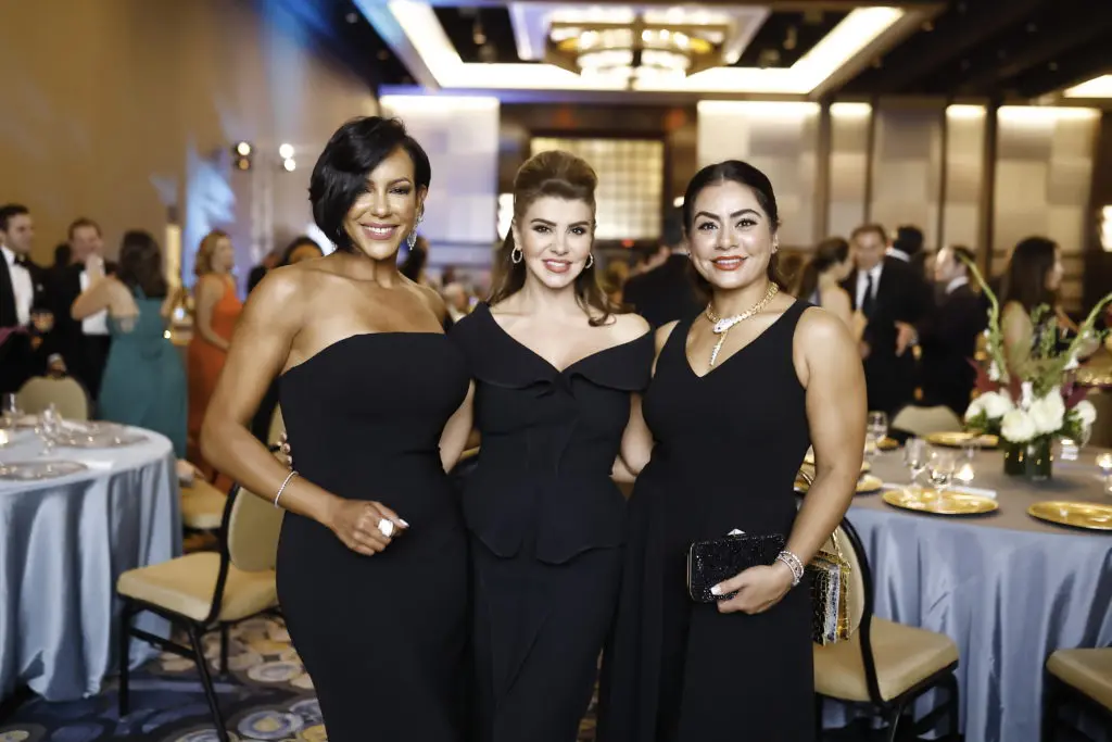 Milka Waterland, Rani Edlebi, Elia Gabbinelli at the Institute of Hispanic Culture Houston gala. (Photo by Daniel Ortiz)