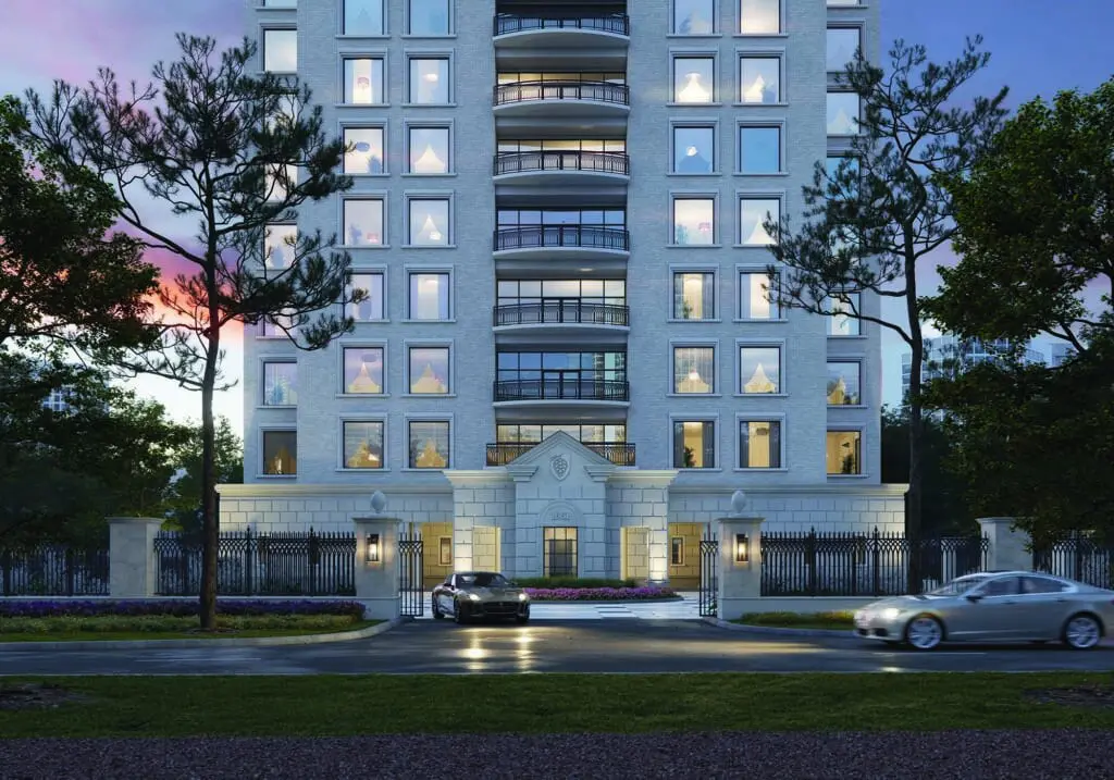 1661 Tanglewood's limestone and brick façade is reminiscent of those designed in the 1920s by Rosario Candela for his buildings on Park and Fifth avenues.