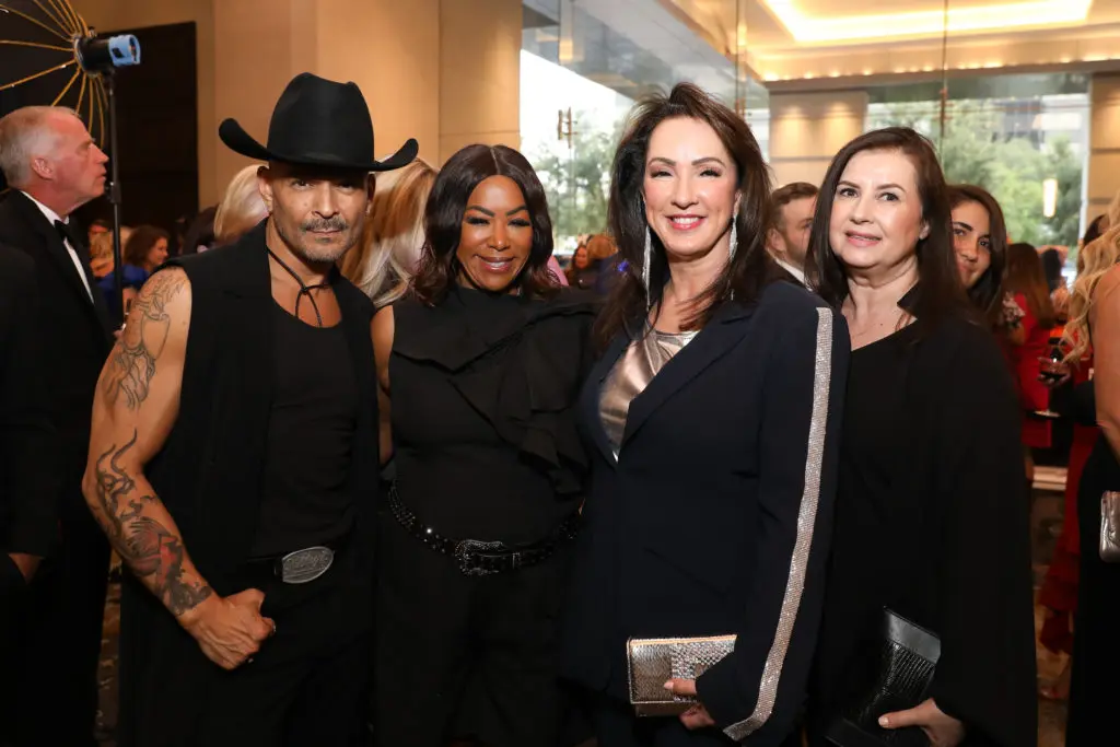 Todd Ramos, Deborah Duncan, Alicia Smith, Sylvia Forsythe at the Houston PetSet 'Fierce & Fabulous Soirée' (Photo by Priscilla Dickson)