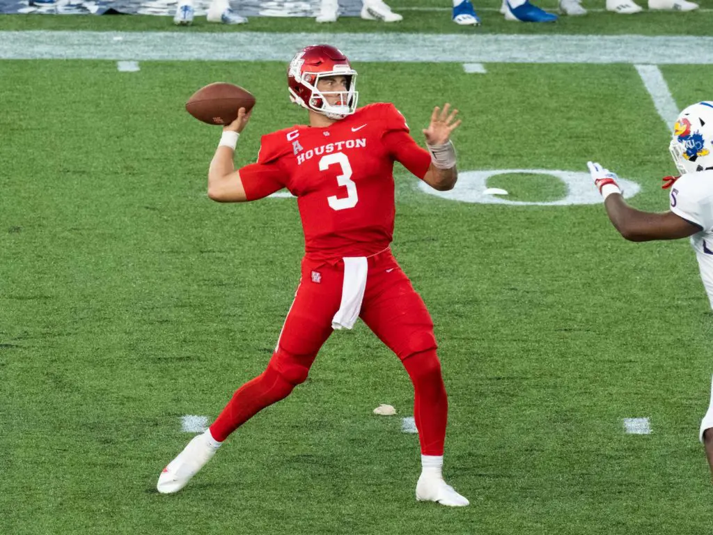 University of Houston quarterback Clayton Tune can be an accurate passer. (Photo by F. Carter Smith)