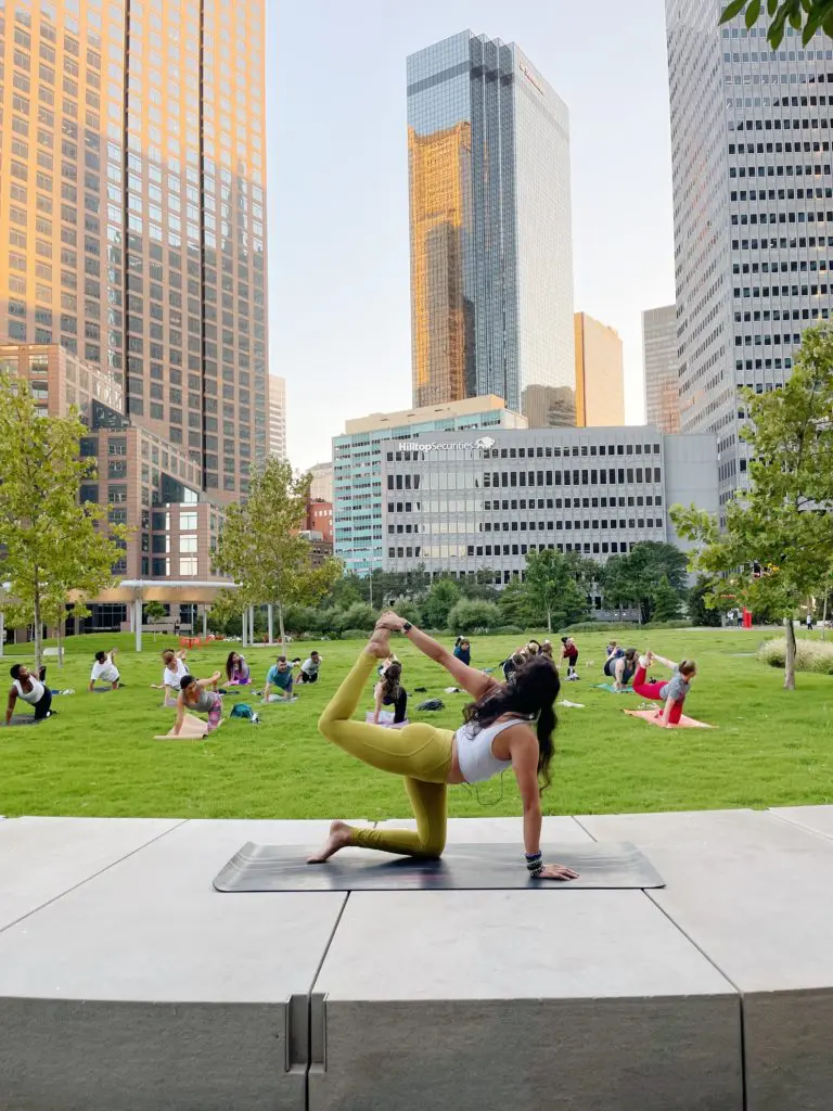 If yoga is more your thing, you're in luck this Fall in Downtown!