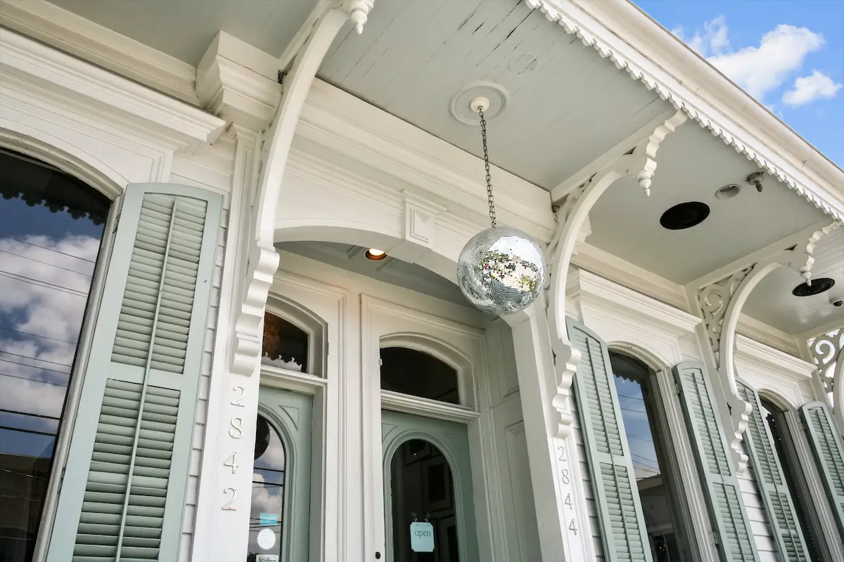 new orleans visitor guide