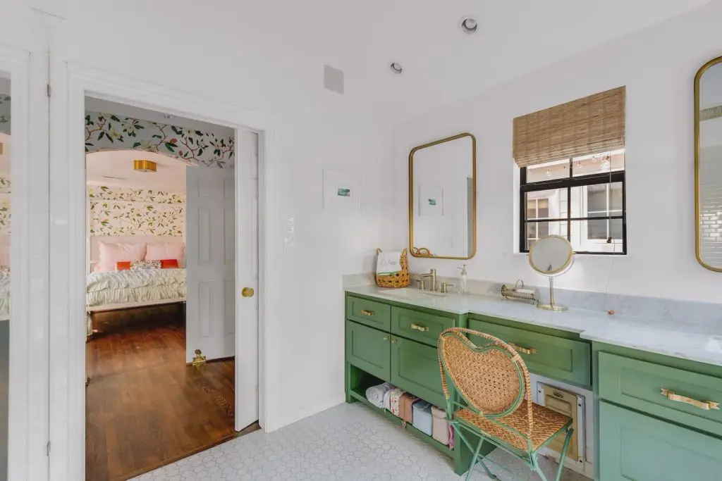 Cabinets are painted in Benjamin Moore's Alligator Alley.