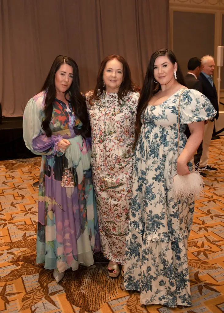 Emberli Pridham, Krista Riner, Savanna Riner (Photo by Tamytha Cameron)