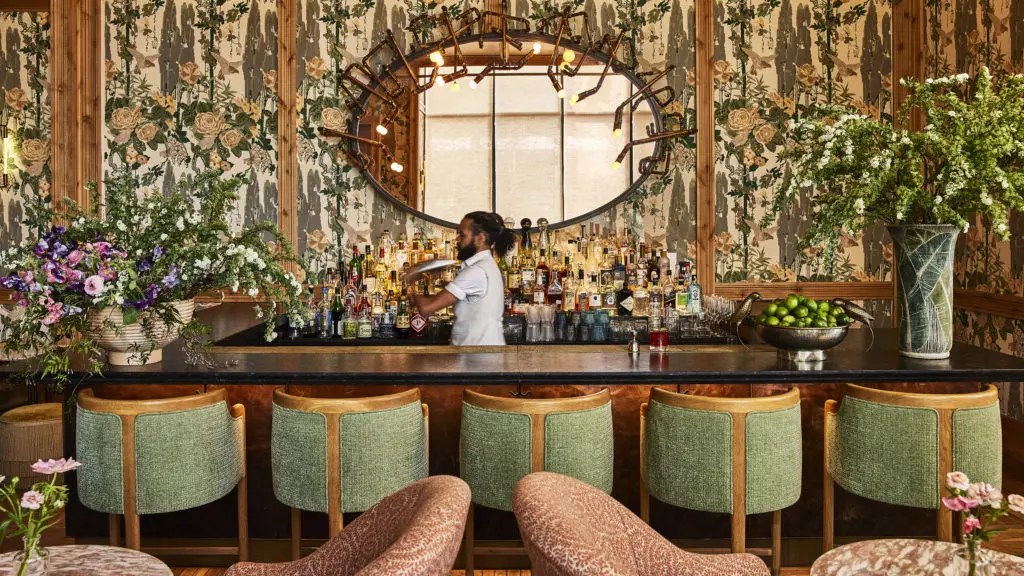 Goldie's at Austin Proper Hotel & Residences helps make it one of the coolest hotels in Texas' coolest city.