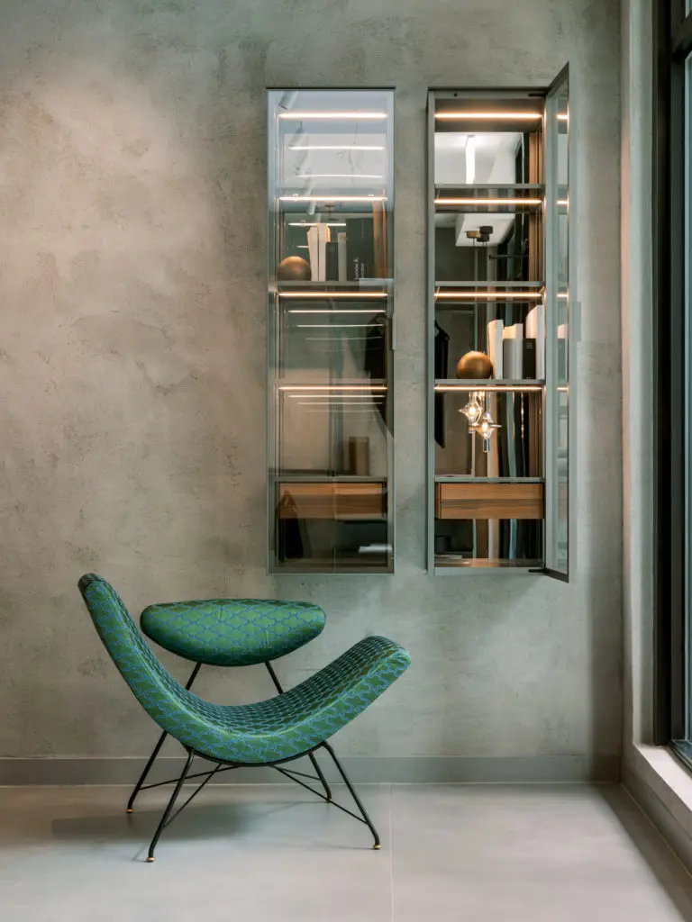 Create sleek accents with the Rimadesio Alambra Cabinet. (Photo by Divya Pande)