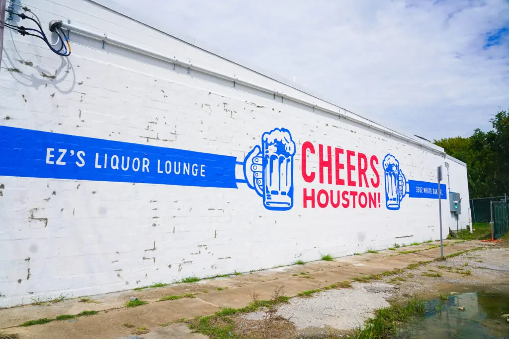 A view from outside the new EZ's Liquor Lounge in the Houston Heights. (Photo by Mikah Danae)