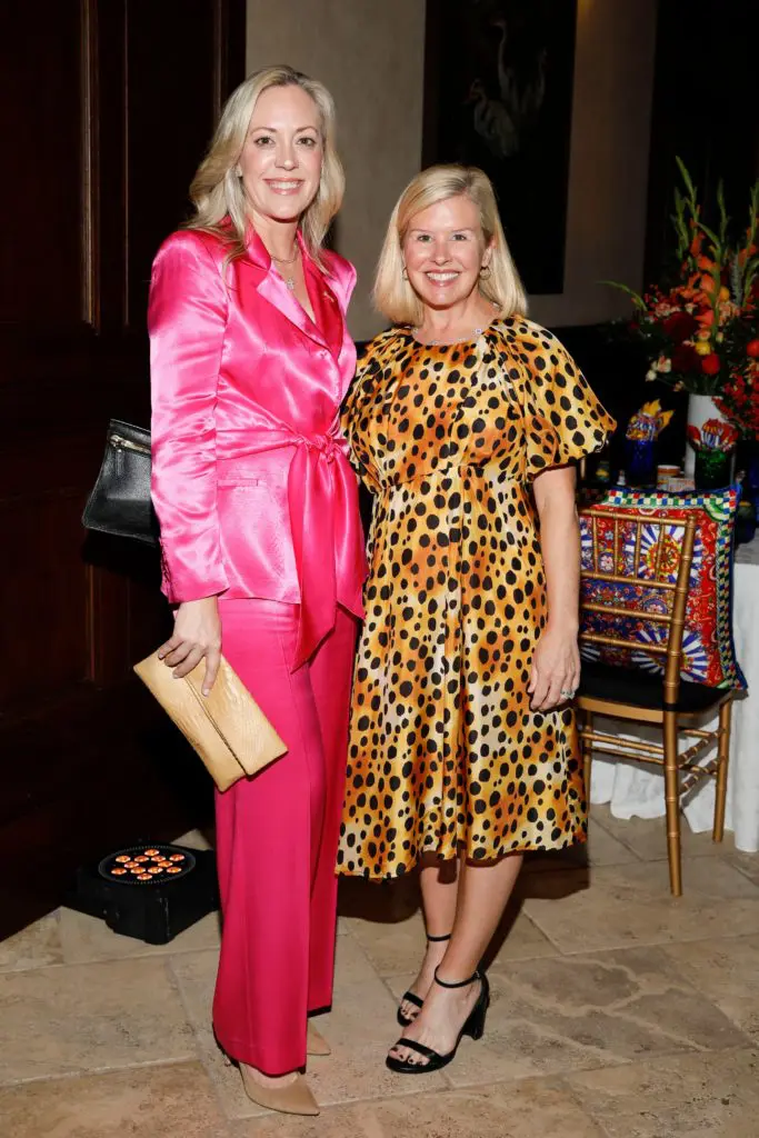 Brittany Gaskill, Caroline Williams (Photo by Melissa Macatee, Macatee Photography)