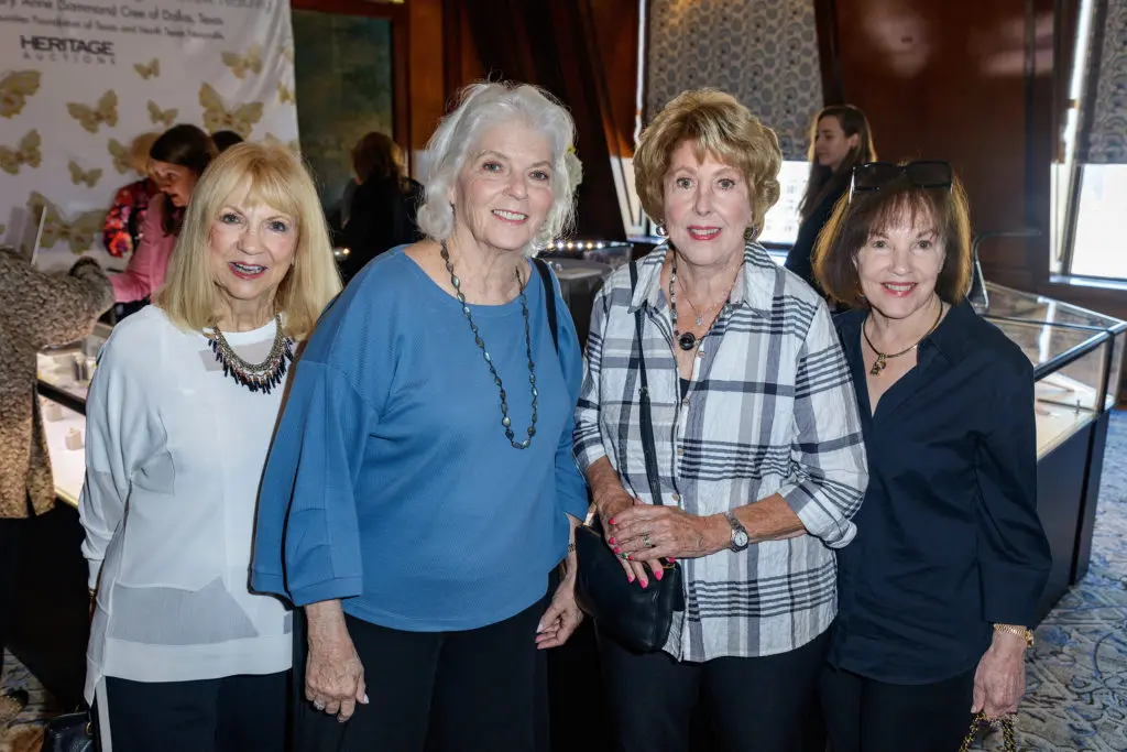 Christie Davis, Patricia Corrigan, Nancy Cherryhomes, Gwynn Biel at Heritage Auctions Fall Fine Jewelry Signature Auction 
(Photo by William Neal)