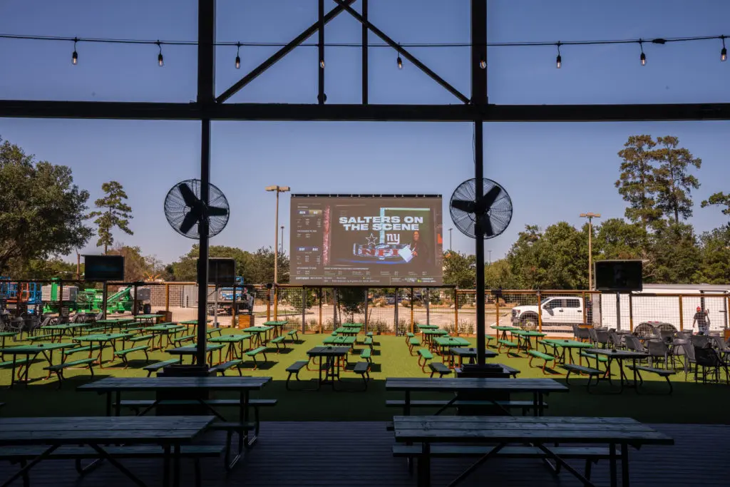 The patio at the Kirby Ice House-The Woodlands is situated at 1700 Lake Robbins Drive in the heart of the Waterway District. (Photo by Michael Anthony)