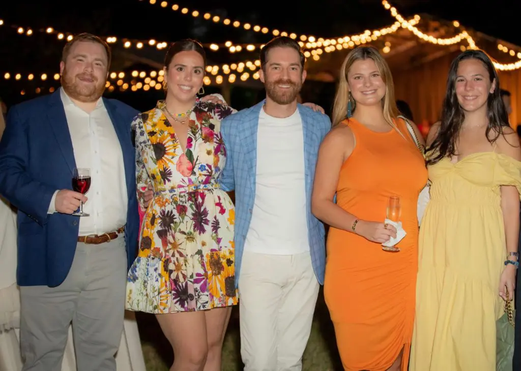 Robert McNeil ,Gillian Sarofim, Gregory Aston, Louisa Lummis, Frances Lummis at The Menil Collection's alfresco 'Party in the Park.' (Photo by Miroma Photography and Design)