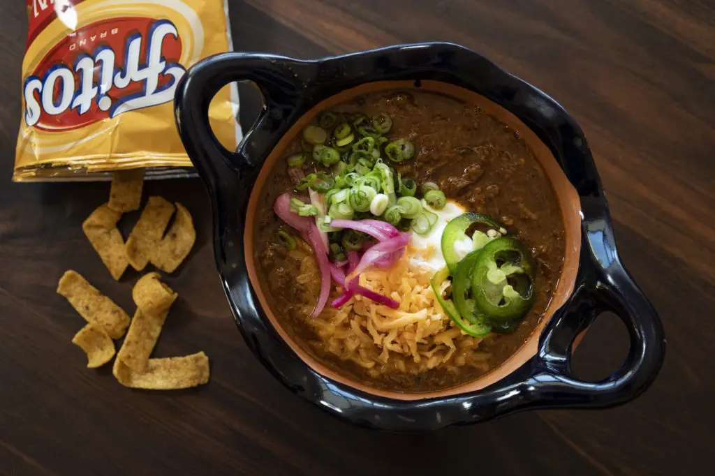 Texas chili made as authentic as it gets and served at Wild Oats with a side of crunchy Fritos. Photo by Claudia Casbarian)