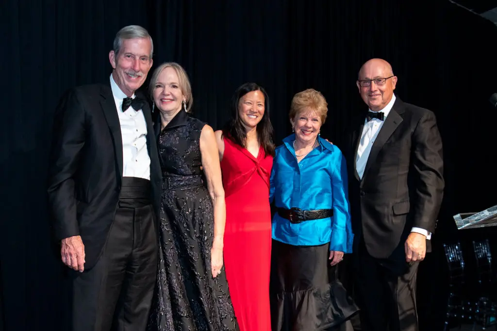 Houston Grand Opera Opening Night Dinner honorees John & Janet Carrig, HGO board chair Claire Liu, honorees Jill & Allyn Risley (Photo by Michelle Watson/CatchlightGroup.com)