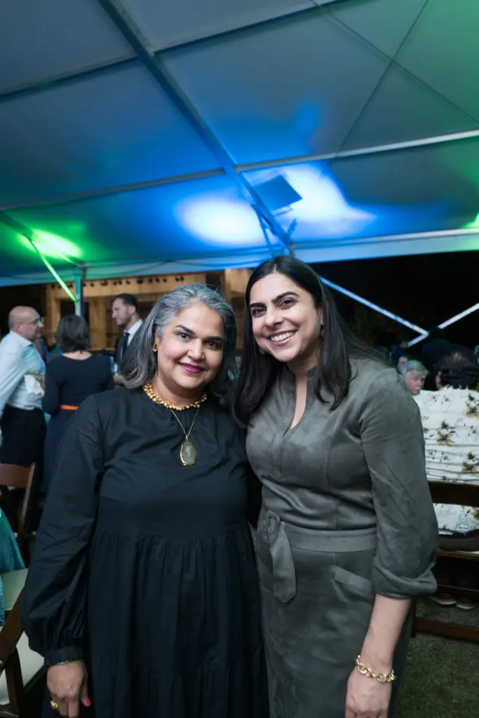 Celina Shariff, Alisha Nathoo at the Buffalo Bayou Partnership gala. (Photo by Daniel Ortiz)