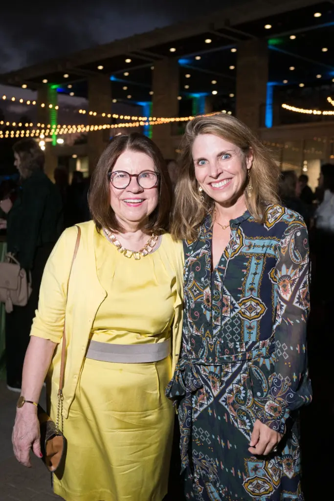 BBP President Anne Olson, Winifred Riser at the Buffalo Bayou Partnership gala. (Photo by Daniel Ortiz)