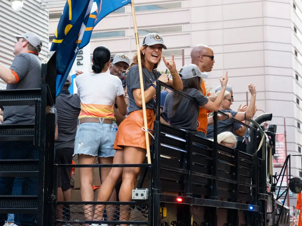 Astros sideline reporter Julia Morales brought plenty of joy to the parade. (Photo by F. Carter Smith)