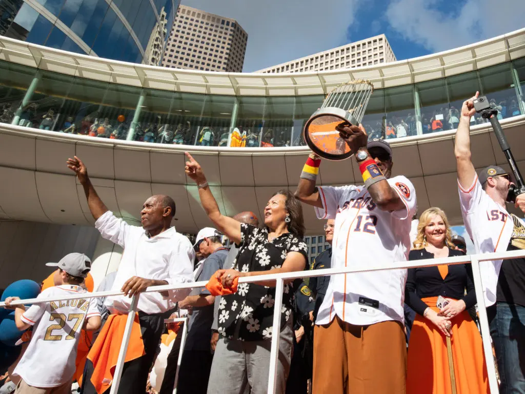  Houston Astros manager Dusty Baker is getting used to raising the World Series trophy. (Photo by F. Carter Smith)