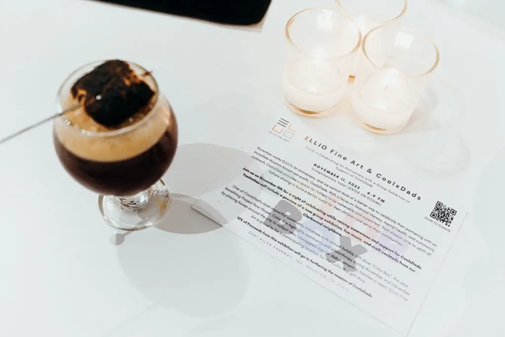 Clarkwood crafted the cool cocktails at CoolxDad x Color Box at ELLIO Fine Art. (Photo by William Issac)