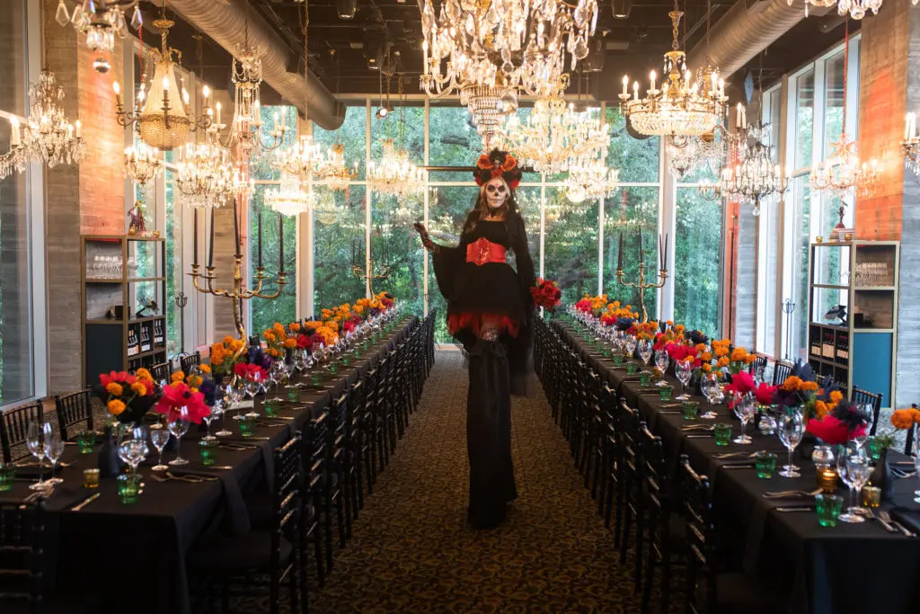 La Catrina stiltwalker welcomed guests to the Cena Negra at Flora. (Photo by Leah Walker Wilson)