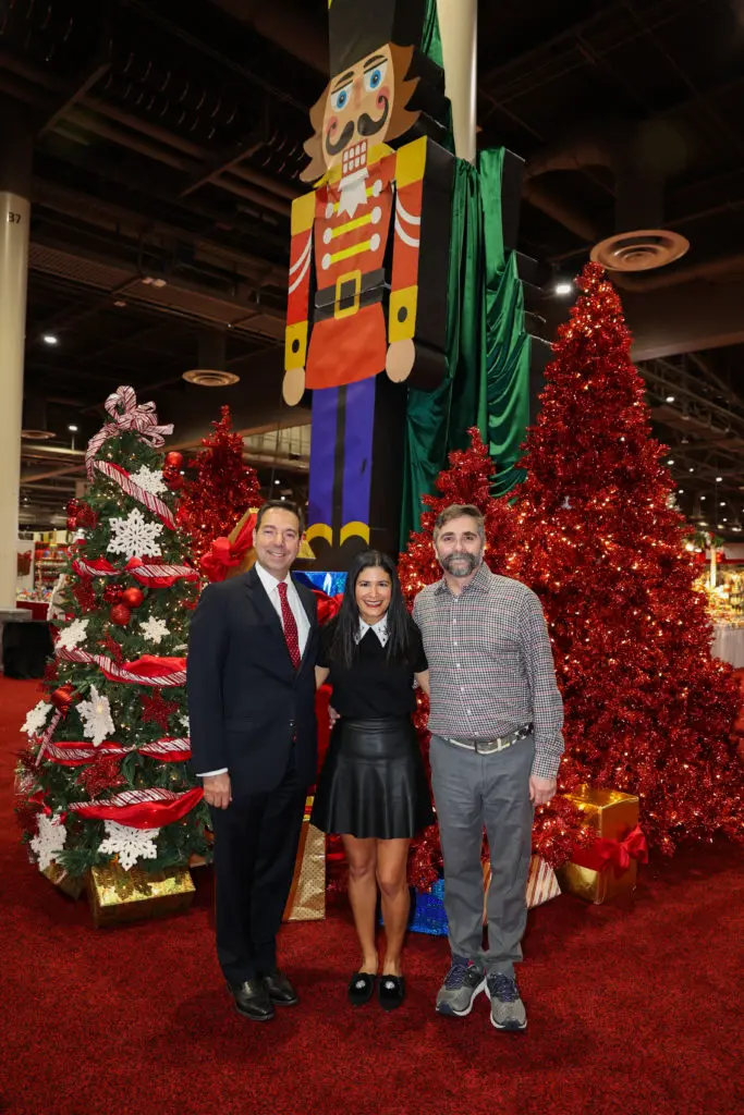 Jim Nelson, Kristy Bradshaw, Stanton Welch  at the Houston Ballet Nutcracker Market Preview Party (Photo by Melissa Taylor)