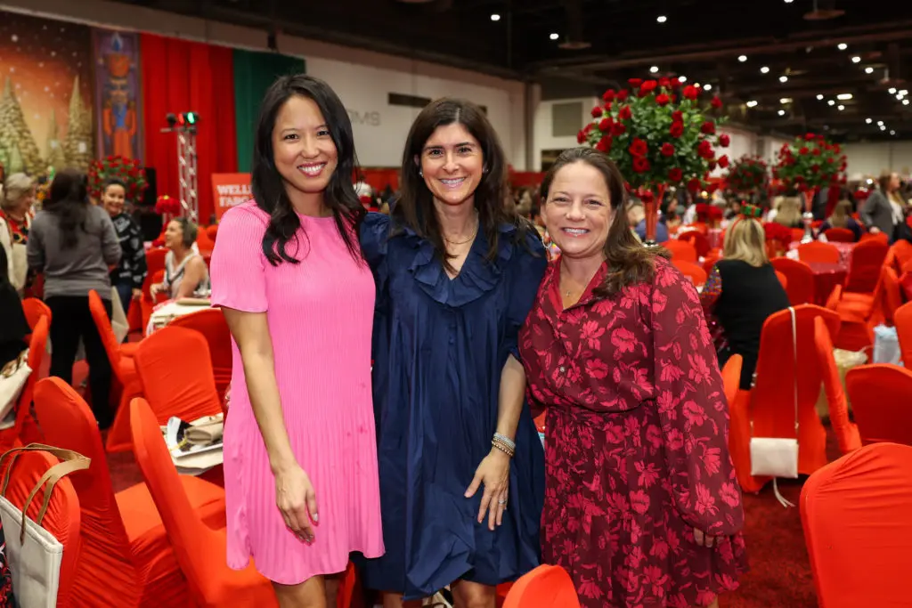 Kim Sachtleben, Andrina Weatherly, Sarah Noffsinger at the Houston Ballet Nutcracker Market Preview Party (Photo by Melissa Taylor)