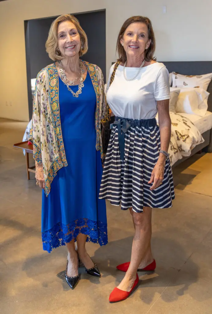 Marie Viet, Donna Riha (Photo by Jordan Geibel)