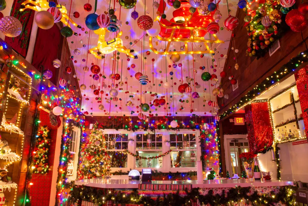 The Tipsy Elf pop-up returns to the Bishop Arts District in Oak Cliff.