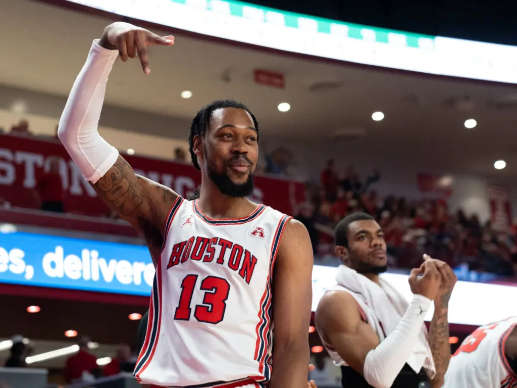 UH forward J'Wan Roberts knows he plays a crucial role for a powerhouse team. (Photo by F. Carter Smith)