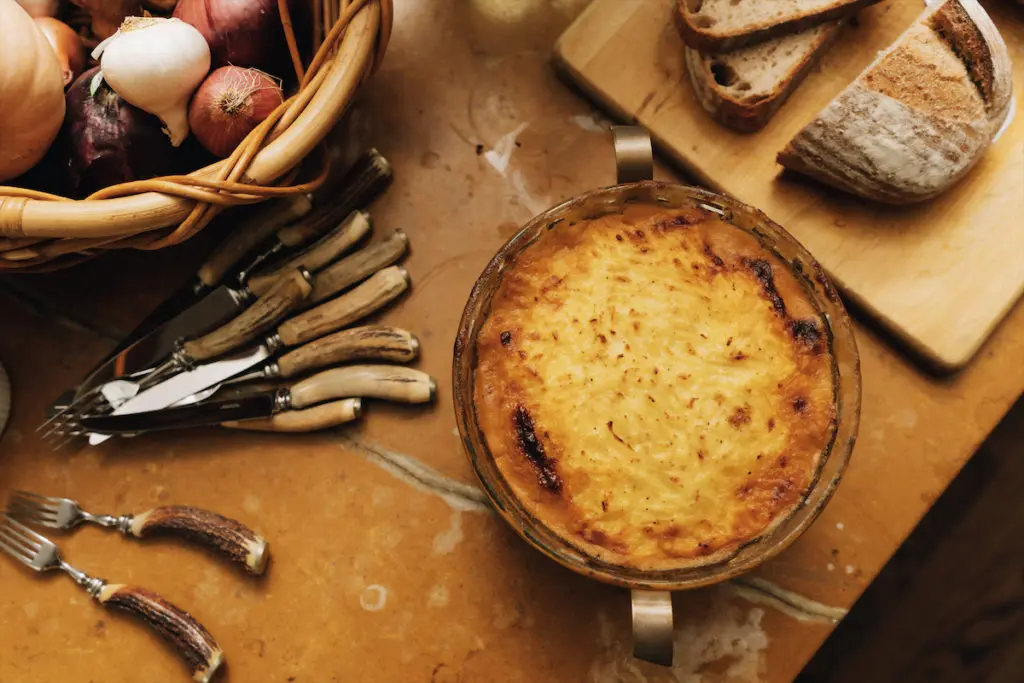 Freshly baked vegan Shepherd’s pie is Cornelia Guest’s favorite wintertime meal.
Horn-handled cutlery once belonged to her mother, C.Z. Guest. (Photo by Afritina Coker)