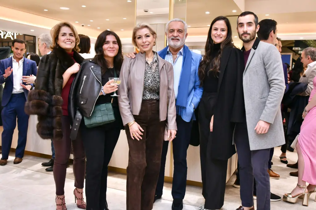 Fariba Taghi, Tina Taghi, Martha & Houshang Taghi, Kendra Lumbi, Andrew Taghi (Photo by Alex Montoya)