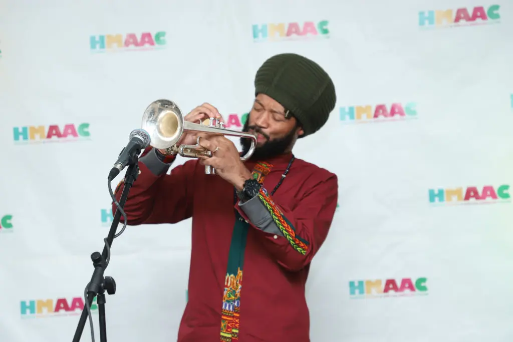 Multi-instrumentalist, singer, songwriter Sam Thousand at The Houston Museum of African American Culture Champagne & Ribs  evening (Photo by Patryce Coleman Jackson)