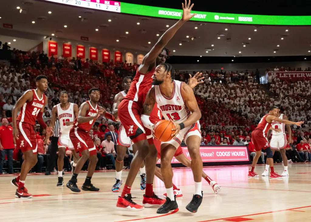 UH forward J'Wan Roberts has grown into a good low post scorer. (Photo by F. Carter Smith)
