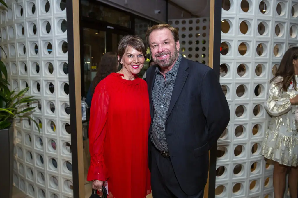 Ellen & Drew Elam at the Texas Children's Hospital Ambassadors Holiday Party held at Navy Blue in Rice Village (Photo by Jenny Antill Photography)