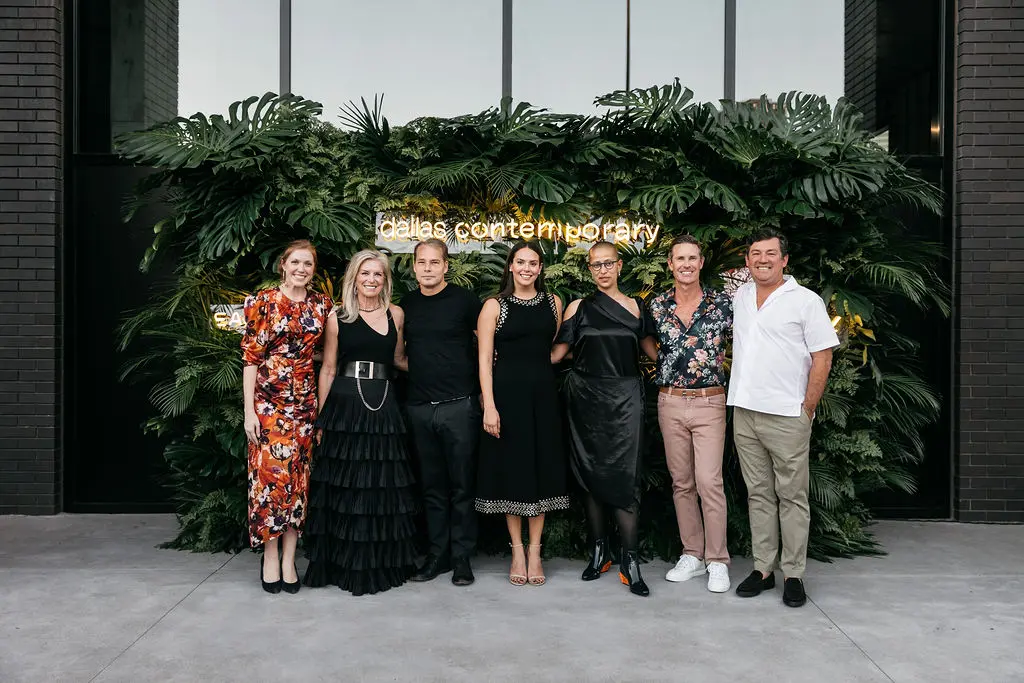 Curator Emily Edwards, chair Karla McKinley, honoree Shepard Fairey, Dallas Contemporary executive director Carolina Alvarez-Mathies, honoree Gabrielle Goliath, chair Shelby Wagner, curator Pedro Alonzo at the Dallas Contemporary Gala (Photo by Rebecca Patton)