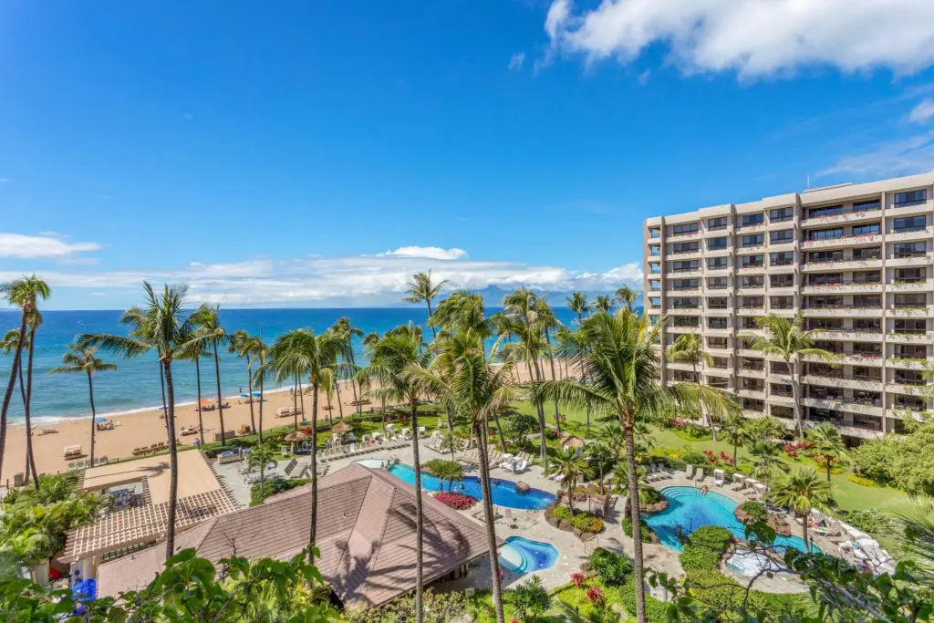 The view of the pools and beach at Kaanapali Alii.