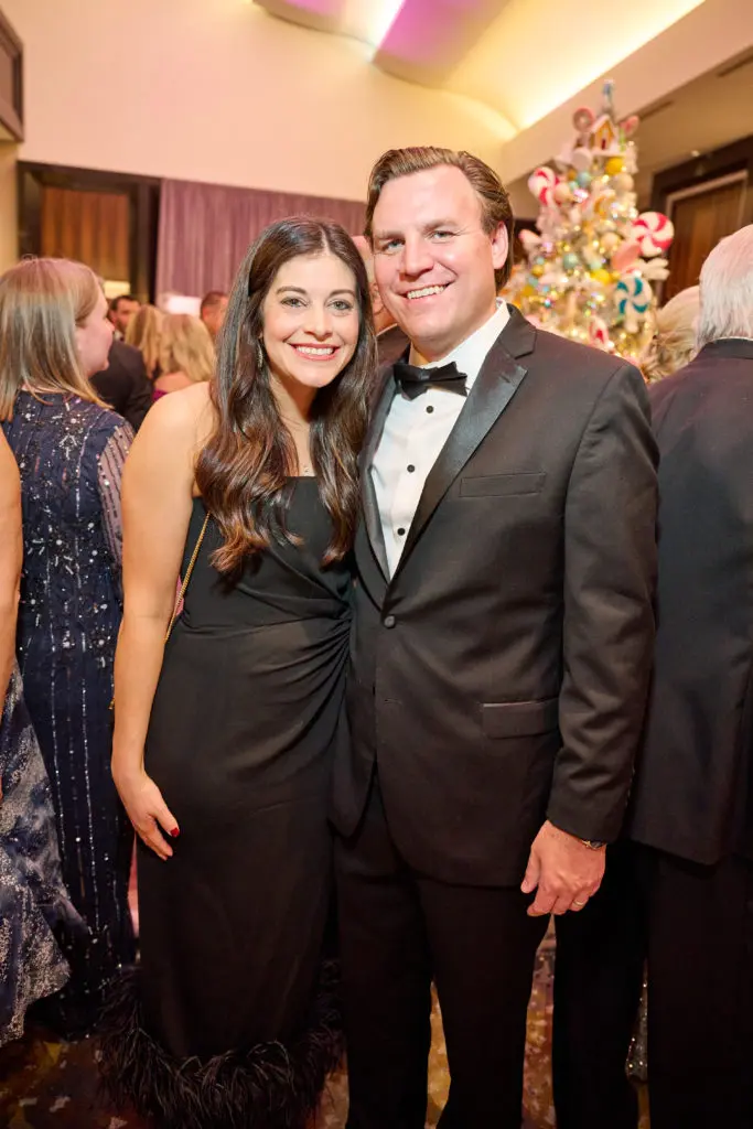 Sara & Ryan Young at the Spindletop Holiday Ball. (Photo by Fulton Davenport/PWL Studio)