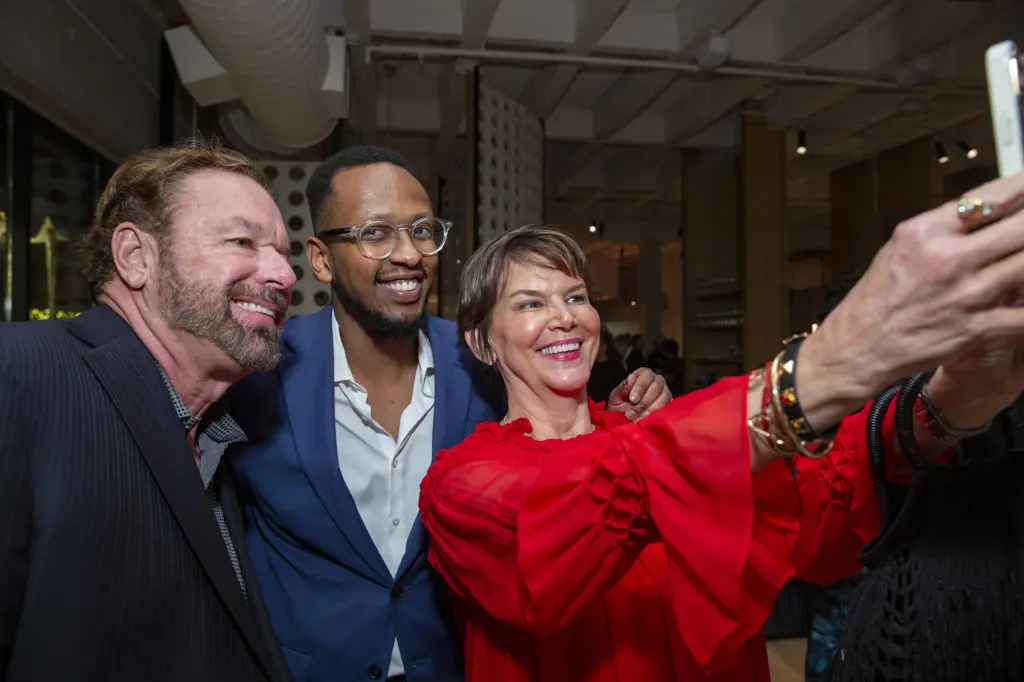 Selfie merriment at the Texas Children's Hospital Ambassadors Holiday Party held at Navy Blue in Rice Village (Photo by Jenny Antill Photography) 