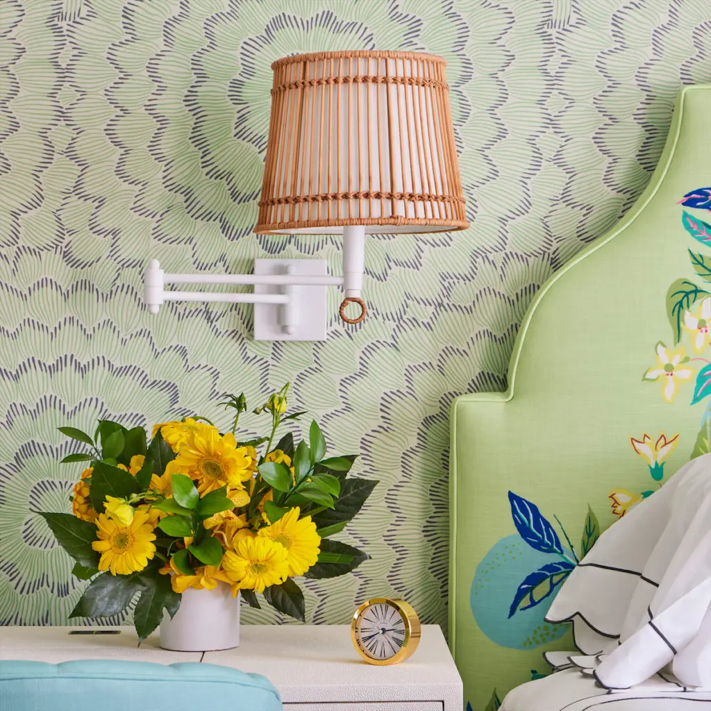 A guest room at The Colony Hotel designed by Kemble Interiors. (photo by Carmel Brantley)