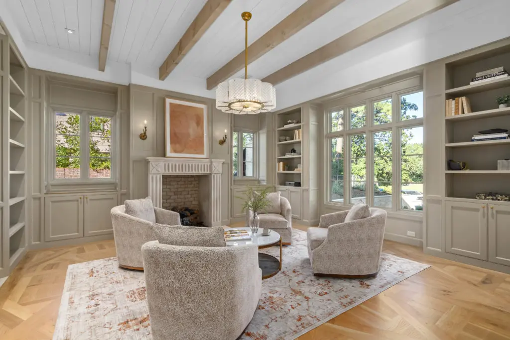 The library at 2445 Pine Valley Court in River Oaks is wrapped in bookcases. (Photo by Sonya Bertolino)