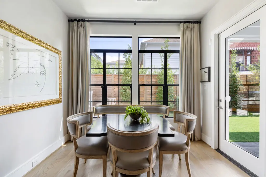 The breakfast room at 1919 Elmen St.
 in Houston's Hyde Park Main neighborhood. (Photo by JG Photography)